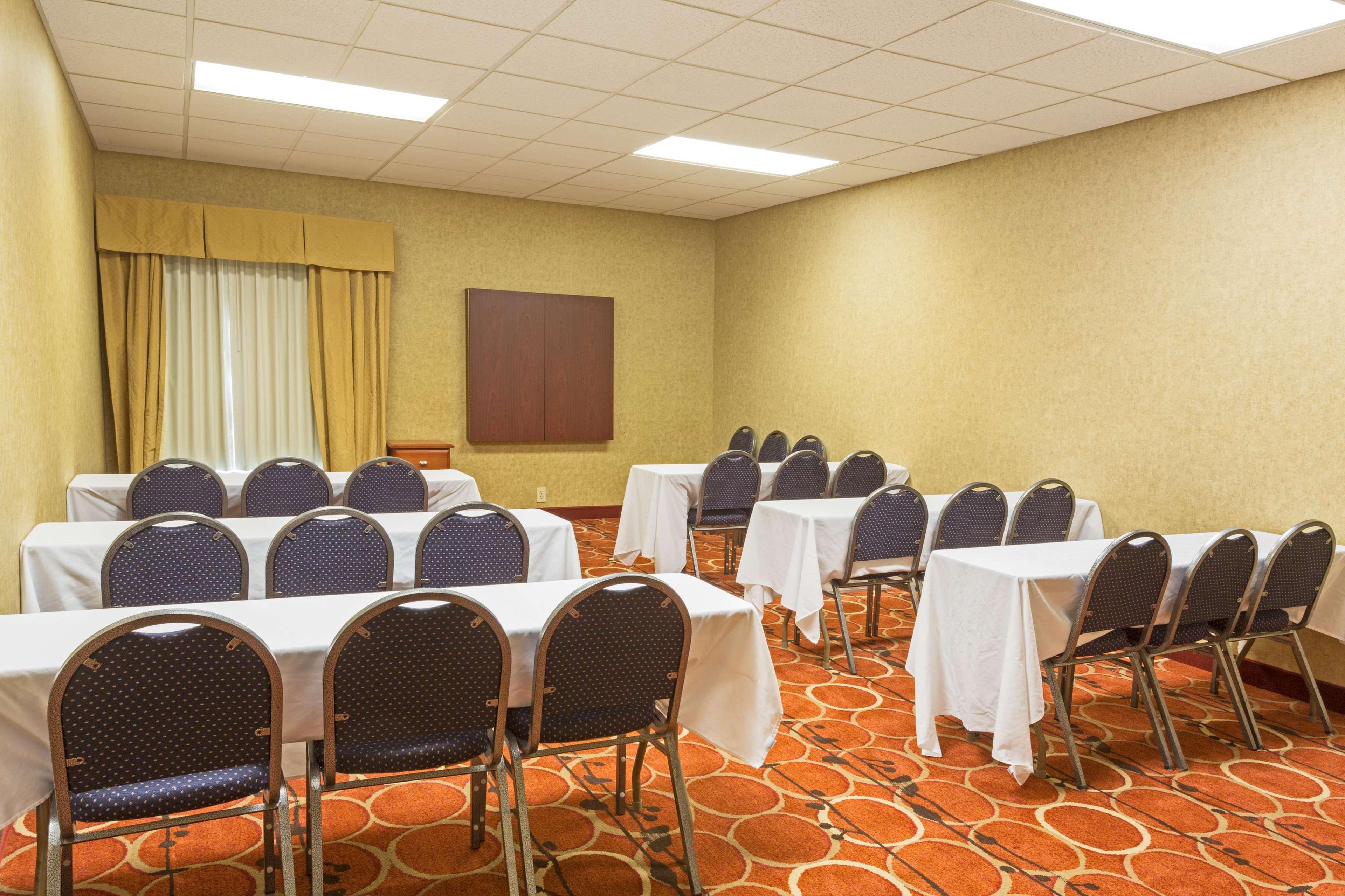 Hotel Hampton Columbus/delaware I-71 North 3*